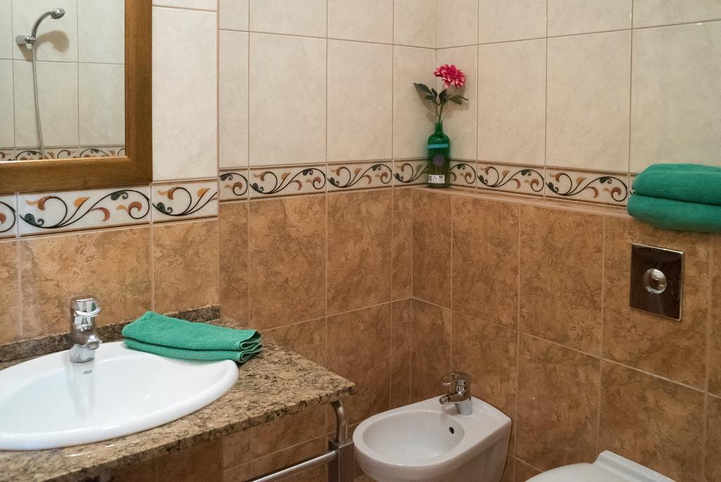 Apartment With Big Terrace Budapeşte Dış mekan fotoğraf