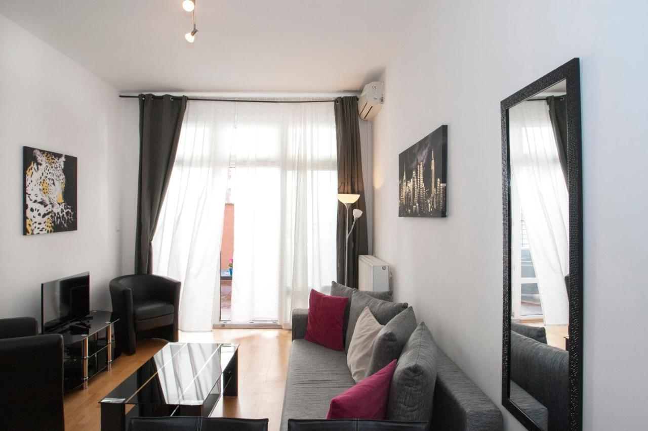 Apartment With Big Terrace Budapeşte Dış mekan fotoğraf